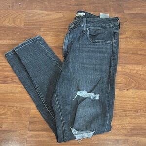 Women's Black Distressed Jeans